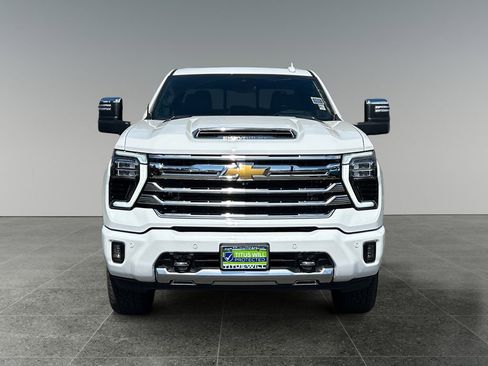 New 2026 Chevrolet Silverado 3500 High Country w/ High Country Premium Package AWD/4WD image 2