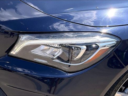 Used 2018 Mercedes-Benz CLA 250 image 28