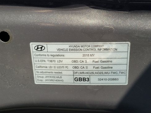 Used 2018 Hyundai Sonata Sport w/ Tech Package 05 FWD image 26