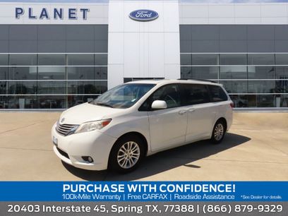 Used 2016 Toyota Sienna XLE