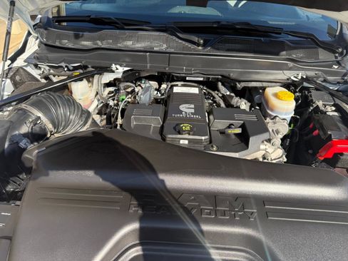 Used 2024 RAM 2500 Big Horn AWD/4WD image 21