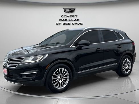 Used 2017 Lincoln MKC Reserve image 3