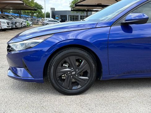 Certified 2021 Hyundai Elantra SEL image 5