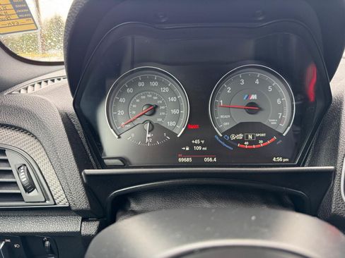 Used 2017 BMW M2 RWD image 26