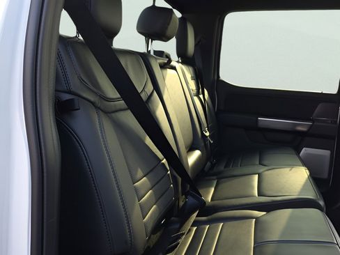 New 2026 Ford F250 Platinum image 17