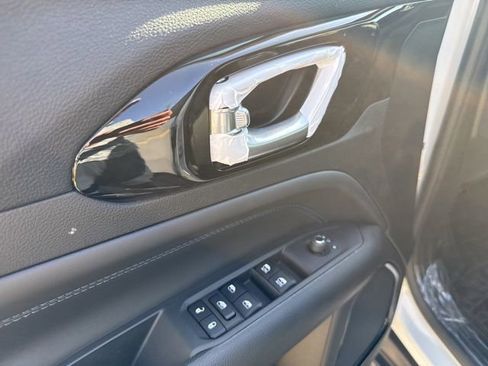 New 2026 Jeep Compass Limited AWD/4WD image 15