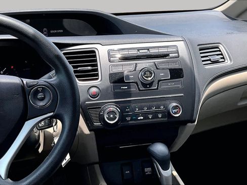 Used 2015 Honda Civic LX image 7