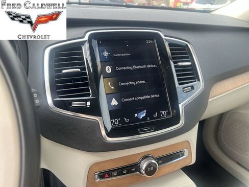 Used 2022 Volvo XC90 T8 Inscription Expression w/ Advanced Package image 13