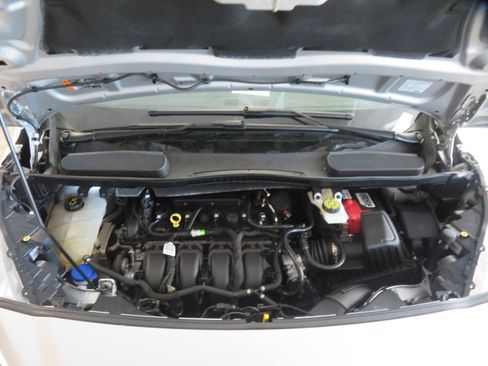 Used 2022 Ford Transit Connect XLT image 61