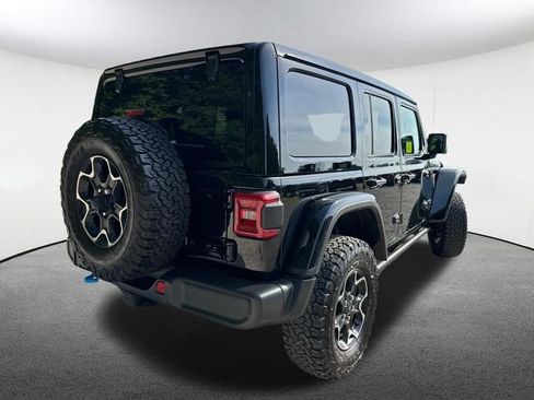 Used 2023 Jeep Wrangler Unlimited Rubicon 4xe w/ Cold Weather Group AWD/4WD image 14