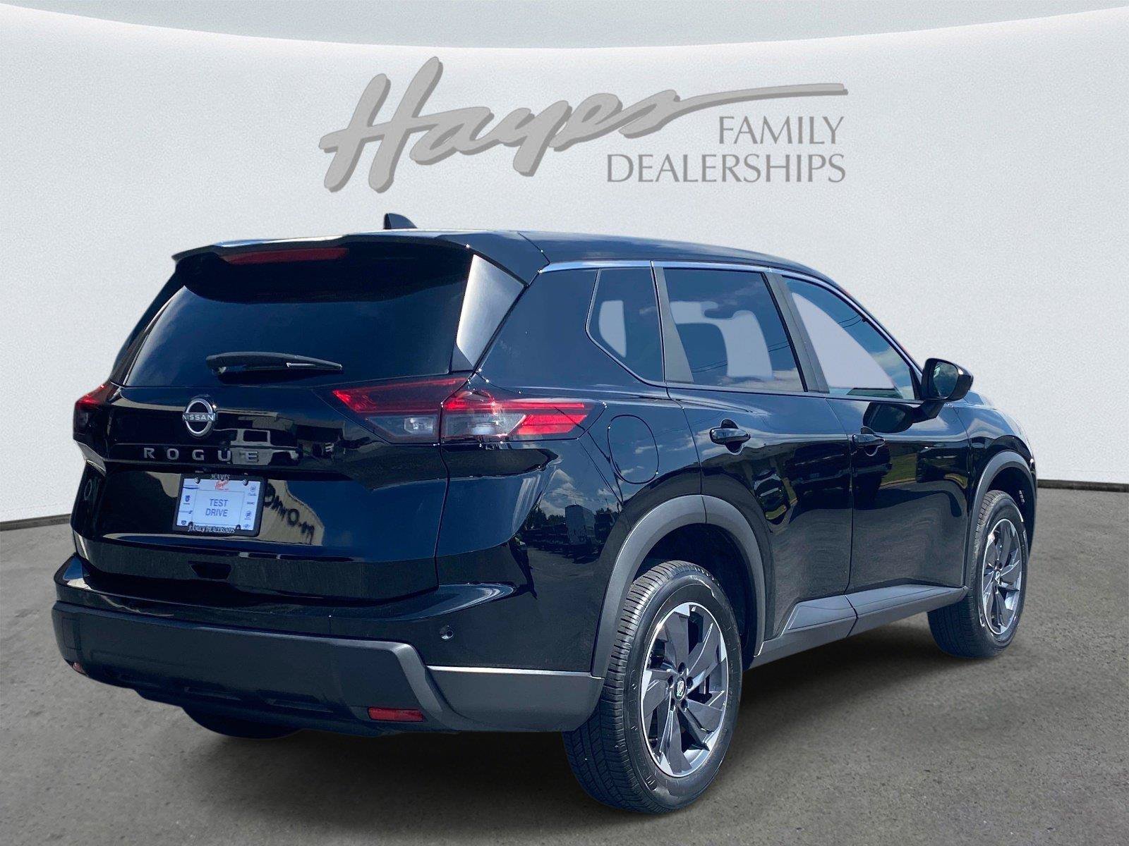 Used 2025 Nissan Rogue SV FWD image 3