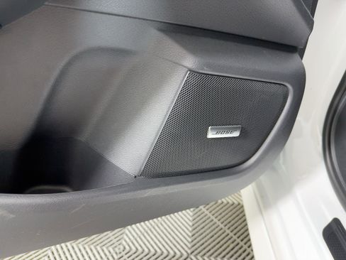 Used 2025 Nissan Sentra SR w/ SR Premium Package image 21