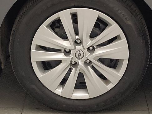 Used 2024 Nissan Sentra S FWD image 31