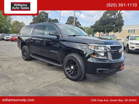 Used 2018 Chevrolet Suburban LT image 1