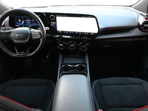 Used 2024 Chevrolet Blazer EV RS image 7