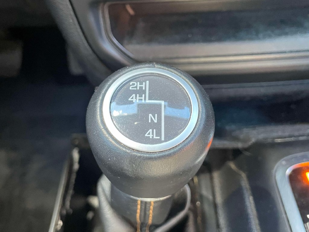 Used 2021 Jeep Gladiator Overland AWD/4WD image 35
