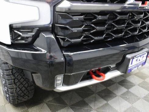 Used 2023 Chevrolet Silverado 1500 ZR2 w/ Technology Package AWD/4WD image 51