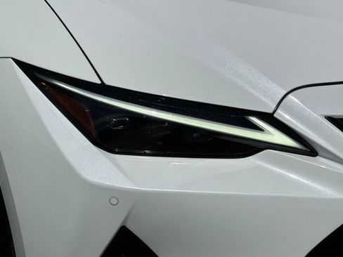 Certified 2025 Lexus IS 350 F Sport RWD image 12