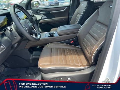 New 2026 GMC Acadia Denali Ultimate FWD image 9