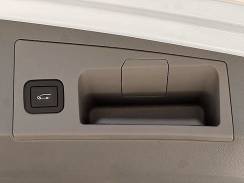 New 2026 Cadillac XT5 Premium Luxury image 27