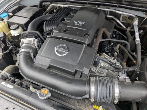 Used 2019 Nissan Frontier PRO-4X image 35