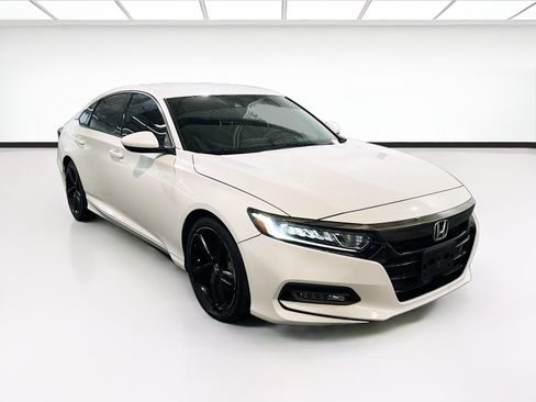 Used 2020 Honda Accord Sport image 3