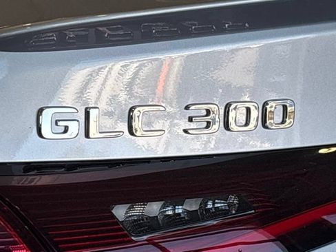 Used 2026 Mercedes-Benz GLC 300 4MATIC image 5