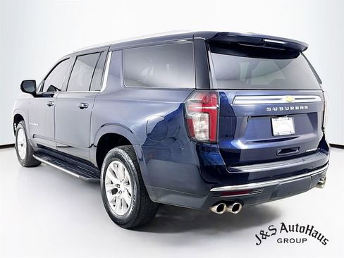 Used 2023 Chevrolet Suburban Premier AWD/4WD image 5