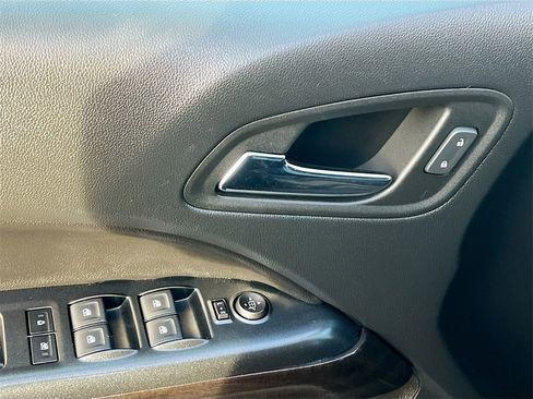 Used 2022 GMC Canyon Elevation w/ Elevation Premium Package image 18