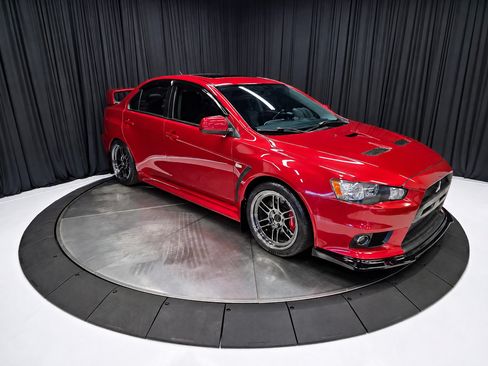 Used 2012 Mitsubishi Lancer Evolution GSR AWD/4WD image 4