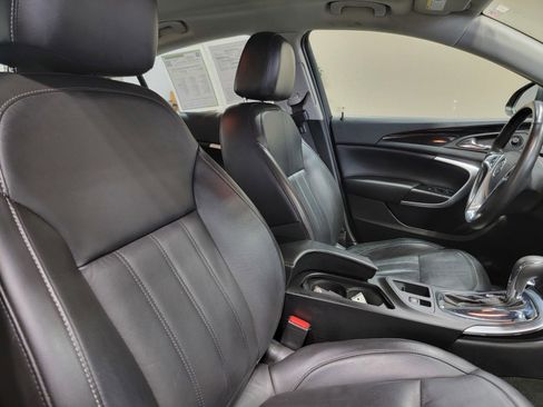 Used 2013 Buick Regal Premium image 17