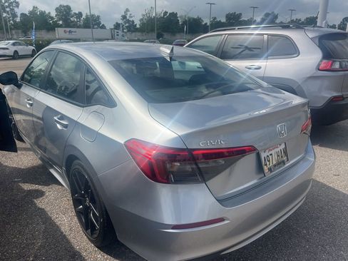 Used 2024 Honda Civic Sport image 5