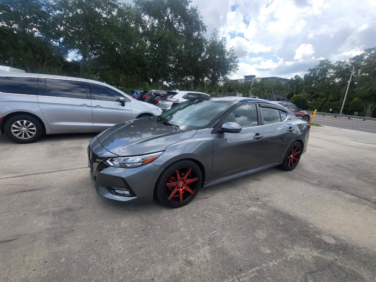 Used 2021 Nissan Sentra SR FWD image 18