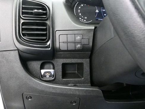 Used 2023 RAM ProMaster 2500 image 19