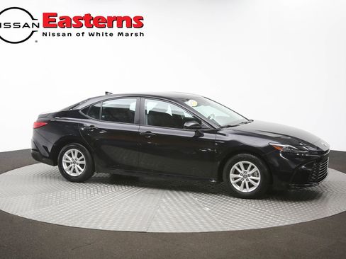 Used 2025 Toyota Camry LE FWD image 50