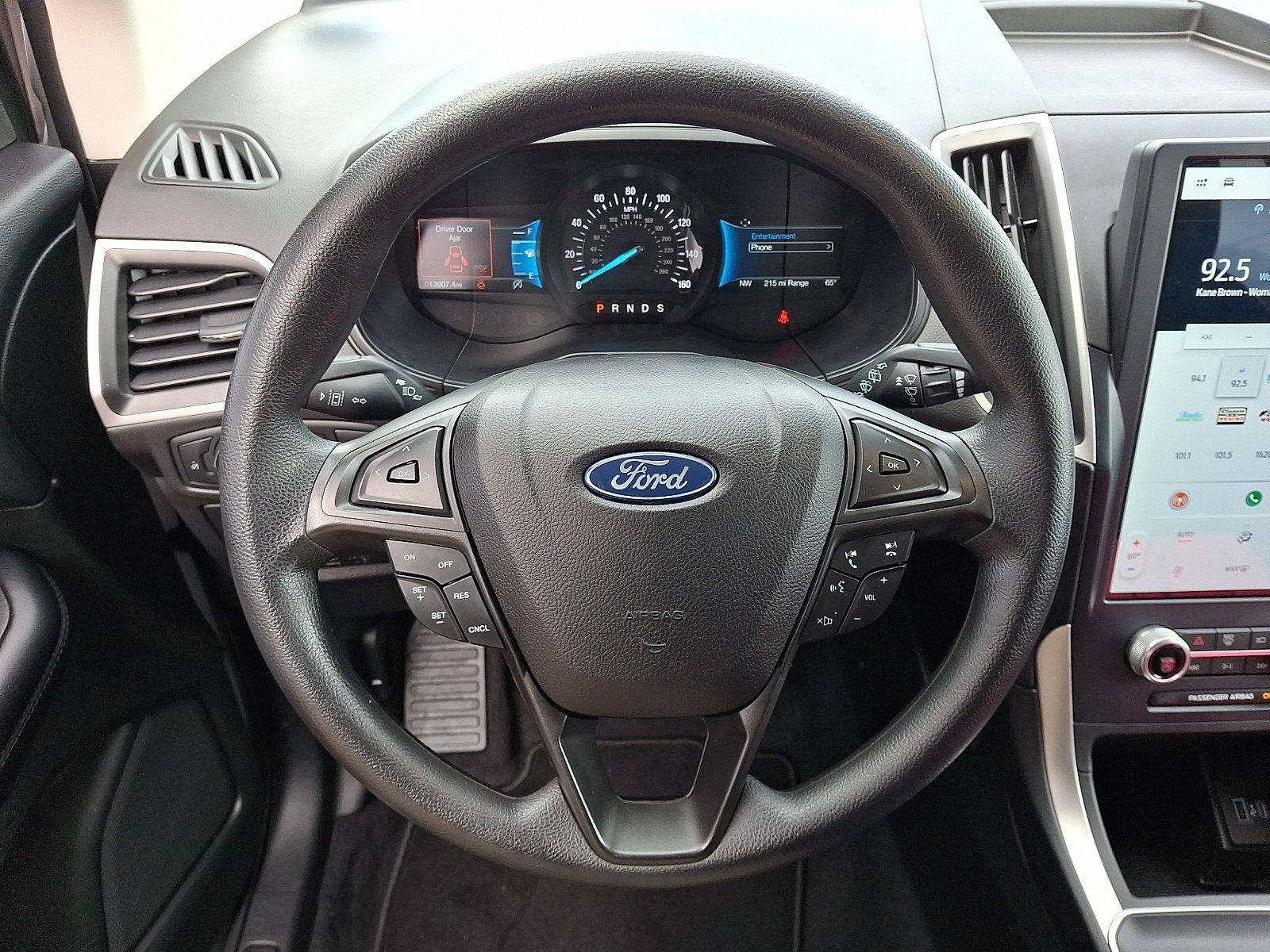 Certified 2022 Ford Edge SE w/ Black Appearance Package AWD/4WD image 21