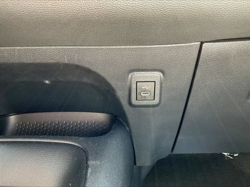 Used 2024 Toyota Corolla LE FWD image 16