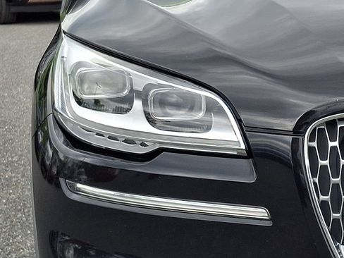 Used 2020 Lincoln Aviator Reserve w/ Equipment Group 202A AWD/4WD image 10