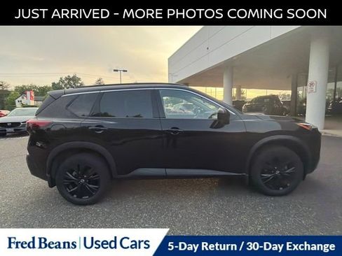 Certified 2023 Nissan Rogue SV w/ SV Premium B Package AWD/4WD image 9