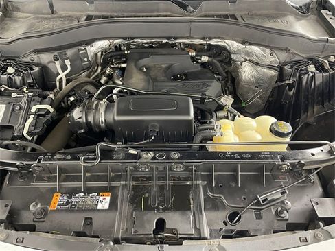 Used 2020 Ford Explorer XLT w/ Equipment Group 202A image 20