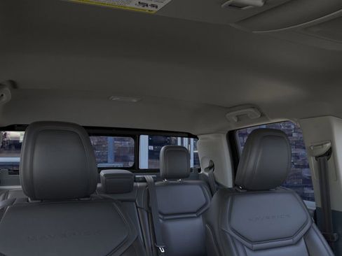 New 2025 Ford Maverick Lariat w/ Black Appearance Package image 12