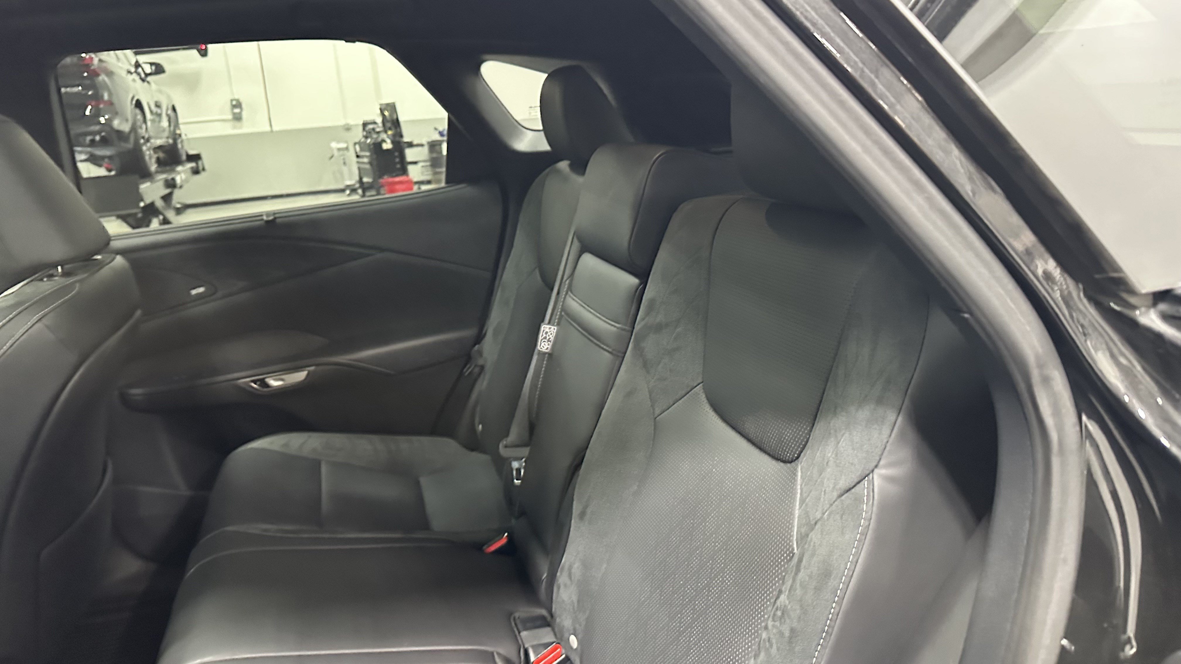 Used 2024 Lexus RX 350 AWD w/ Convenience Package image 32