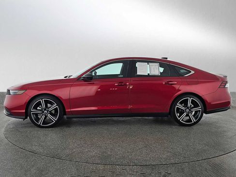 Used 2025 Honda Accord Sport image 6