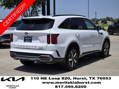 Certified 2021 Kia Sorento S w/ Panoramic Sunroof Package FWD image 4