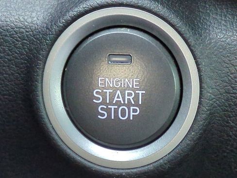 Used 2018 Hyundai Kona Ultimate image 31