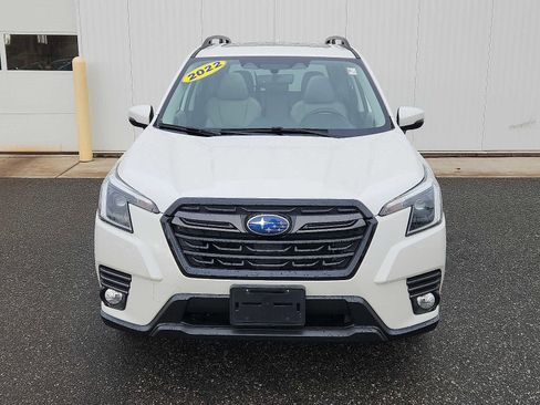 Used 2022 Subaru Forester Limited image 2
