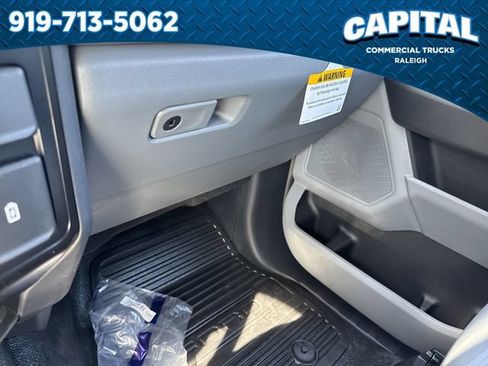 New 2026 Ford F550 4x4 Crew Cab image 27