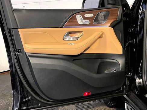 New 2026 Mercedes-Benz GLE 450 4MATIC image 11