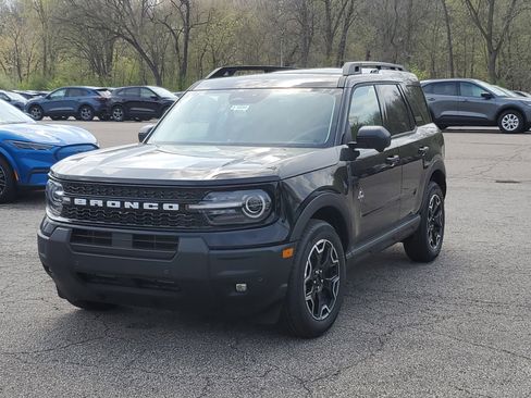 New 2026 Ford Bronco Sport Outer Banks AWD/4WD image 2