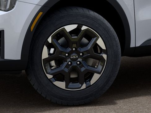 New 2026 Kia Sorento S AWD/4WD image 9